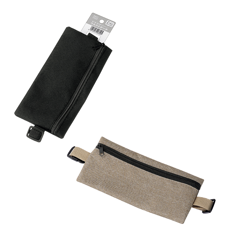 ウエストポーチ